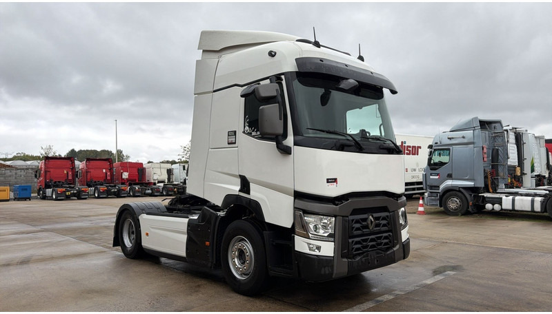 Renault T 440 (BE TRUCK / 13L / PERFECT CONDITION / FULLSPOILERS / 2X TANKS) - Tractor: foto 3 Renault T 440 (BE TRUCK / 13L / PERFECT CONDITION / FULLSPOILERS / 2X TANKS) - Tractor: foto 3