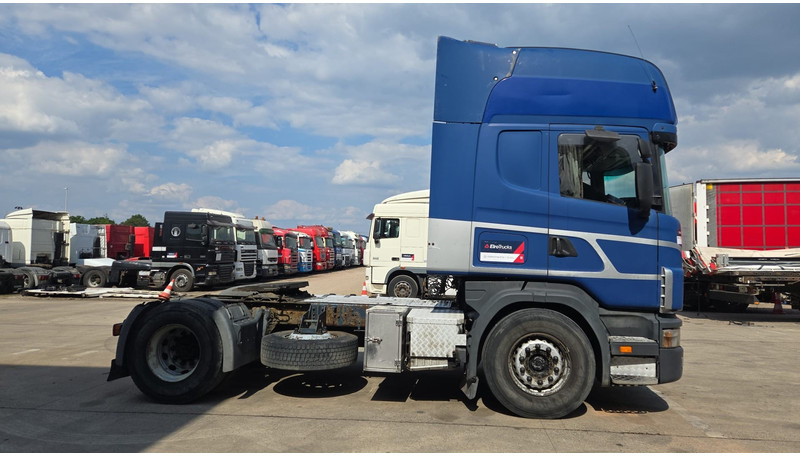 Scania 124-420 (MANUAL GEARBOX / BOITE MANUELLE / AIRCO / AC) - Tractor: foto 4 Scania 124-420 (MANUAL GEARBOX / BOITE MANUELLE / AIRCO / AC) - Tractor: foto 4
