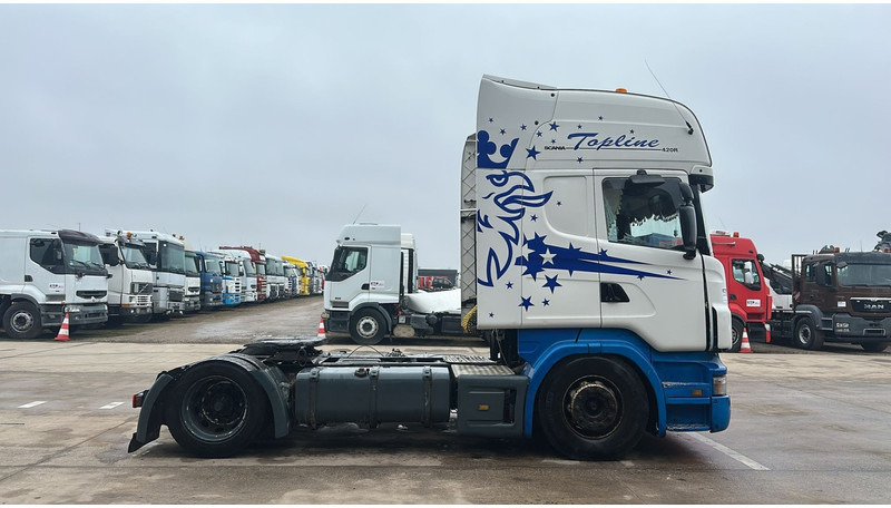 Scania R 420 (FOR PARTS / ENGINE RUNNING AND TRUCK DRIVING / MANUAL GEARBOX) - Tractor: foto 4 Scania R 420 (FOR PARTS / ENGINE RUNNING AND TRUCK DRIVING / MANUAL GEARBOX) - Tractor: foto 4