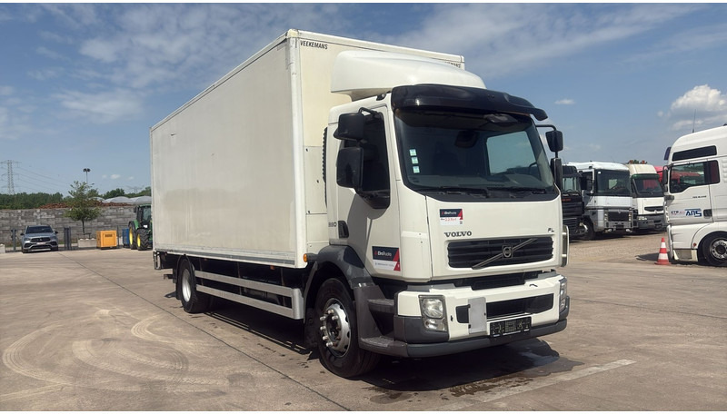 Volvo FL 260 (LIFT 2000 KG / PERFECT BELGIAN TRUCK / 18 TON / EURO 5) - Caminhão furgão: foto 3 Volvo FL 260 (LIFT 2000 KG / PERFECT BELGIAN TRUCK / 18 TON / EURO 5) - Caminhão furgão: foto 3