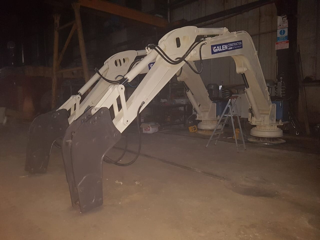 Galen New - Martelo hidráulico: foto 2 Galen New - Martelo hidráulico: foto 2