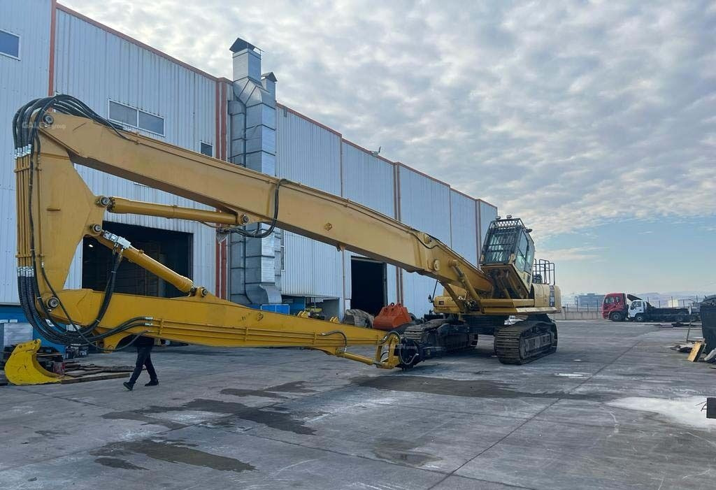 Komatsu PC390 - Escavadora de rastos: foto 2 Komatsu PC390 - Escavadora de rastos: foto 2