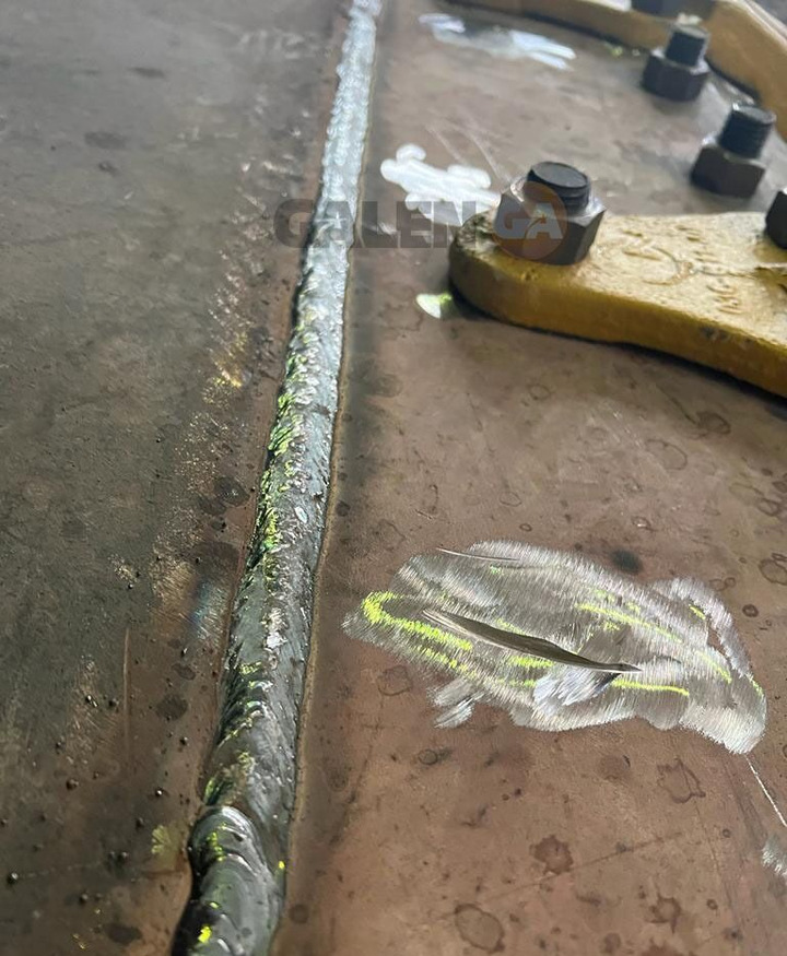 Komatsu WA430 - Balde para carregadeiras: foto 3 Komatsu WA430 - Balde para carregadeiras: foto 3