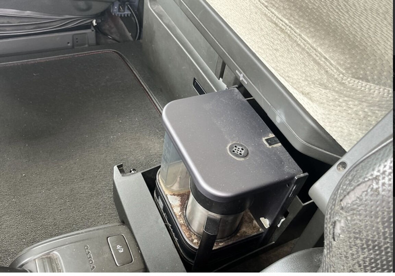 Caminhão chassi Volvo FH500: foto 15