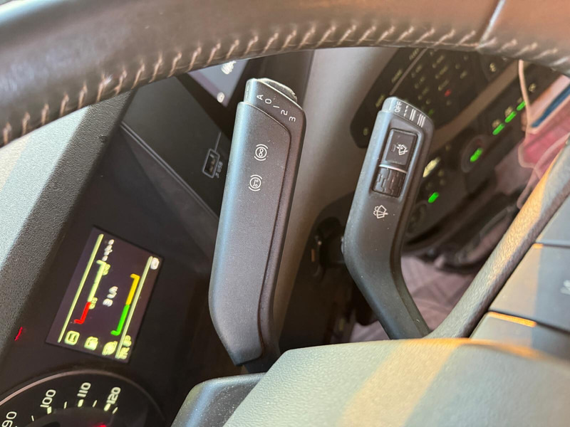 Caminhão chassi Volvo FH540: foto 6