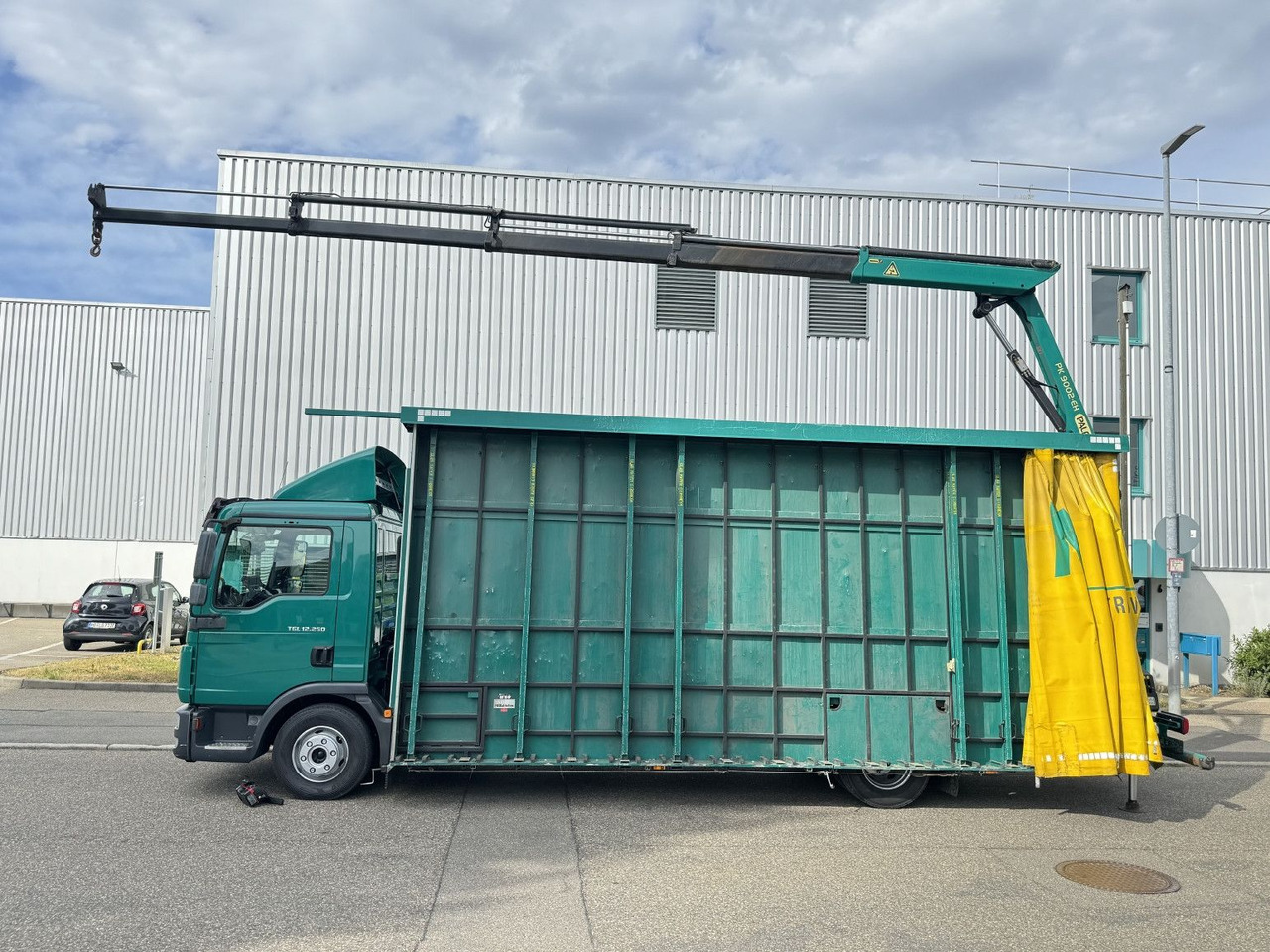 Locação de  MAN TGL 12.250 Glastransport Kran PK9002 Funk Klima MAN TGL 12.250 Glastransport Kran PK9002 Funk Klima: foto 9