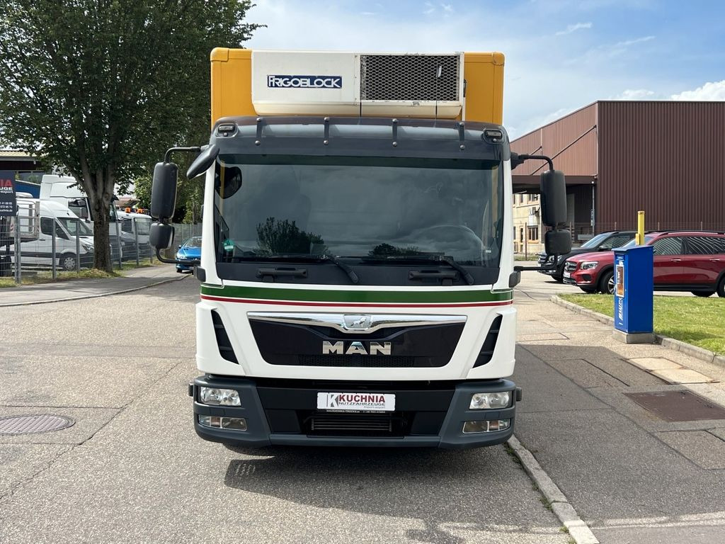 MAN TGL 8.220 Kühlkoffer 5,26m LBW Klima Luftgef. MAN TGL 8.220 Kühlkoffer 5,26m LBW Klima Luftgef. - Carrinha frigorífica: foto 2 MAN TGL 8.220 Kühlkoffer 5,26m LBW Klima Luftgef. MAN TGL 8.220 Kühlkoffer 5,26m LBW Klima Luftgef. - Carrinha frigorífica: foto 2