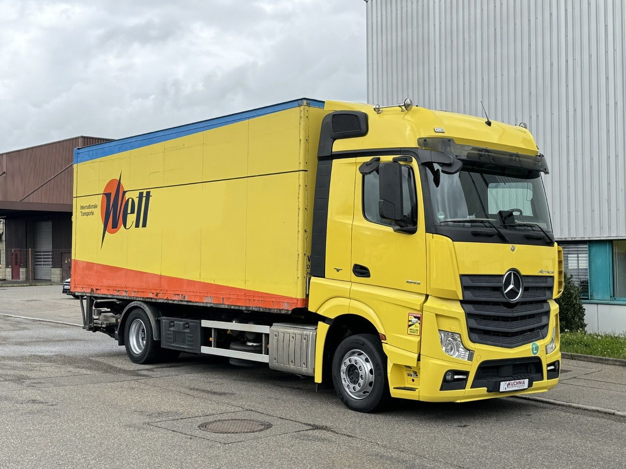 Mercedes-Benz Actros 1845 LL Gr.Haus AWL-Möbelkoffer ULBW - Caminhão furgão: foto 4 Mercedes-Benz Actros 1845 LL Gr.Haus AWL-Möbelkoffer ULBW - Caminhão furgão: foto 4