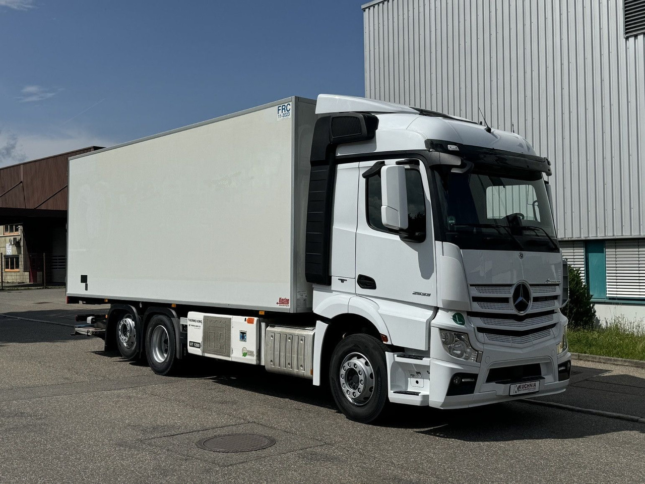 Mercedes-Benz Actros 2533L Tiefkühl 5-Fleisch-Rohrbahnen TKing - Caminhão frigorífico: foto 4 Mercedes-Benz Actros 2533L Tiefkühl 5-Fleisch-Rohrbahnen TKing - Caminhão frigorífico: foto 4