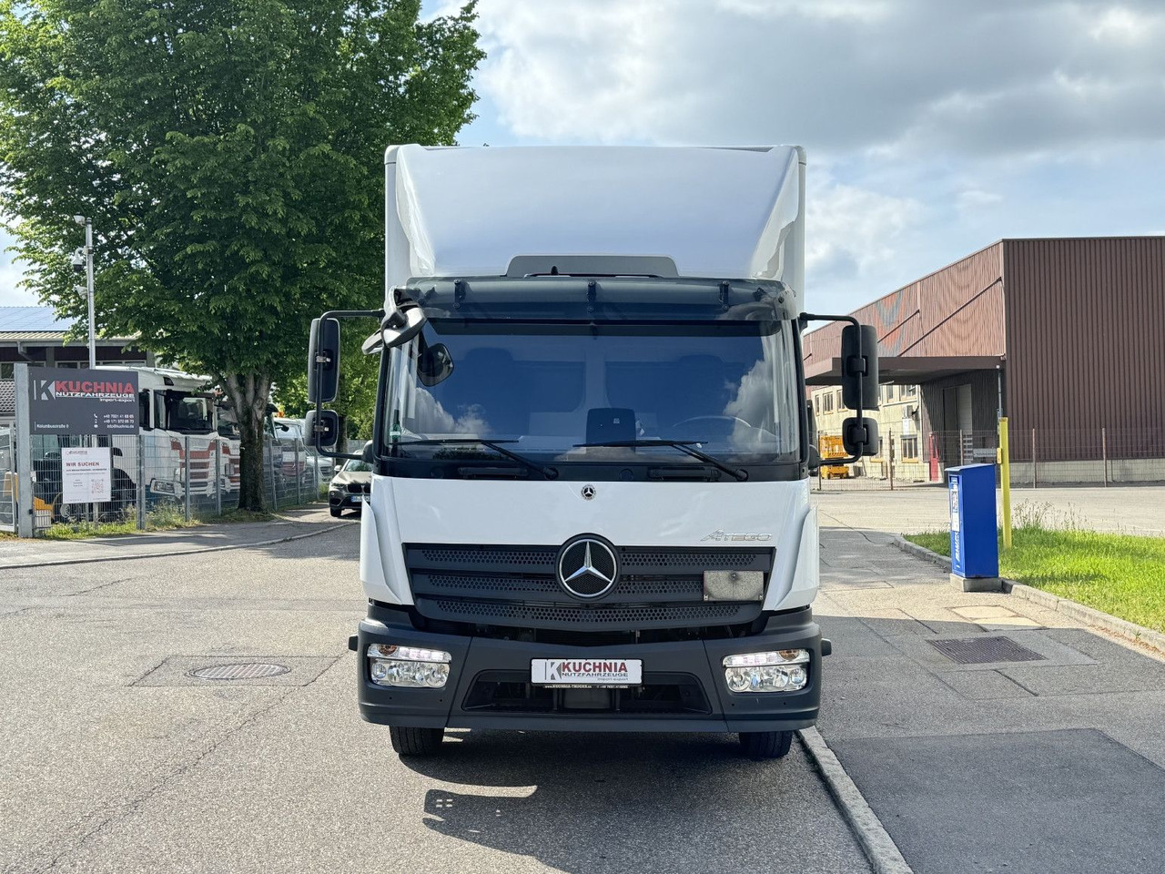 Mercedes-Benz Atego 1221 L Koffer 6,1m LBW AHK Klima TOP - Caminhão furgão: foto 2 Mercedes-Benz Atego 1221 L Koffer 6,1m LBW AHK Klima TOP - Caminhão furgão: foto 2
