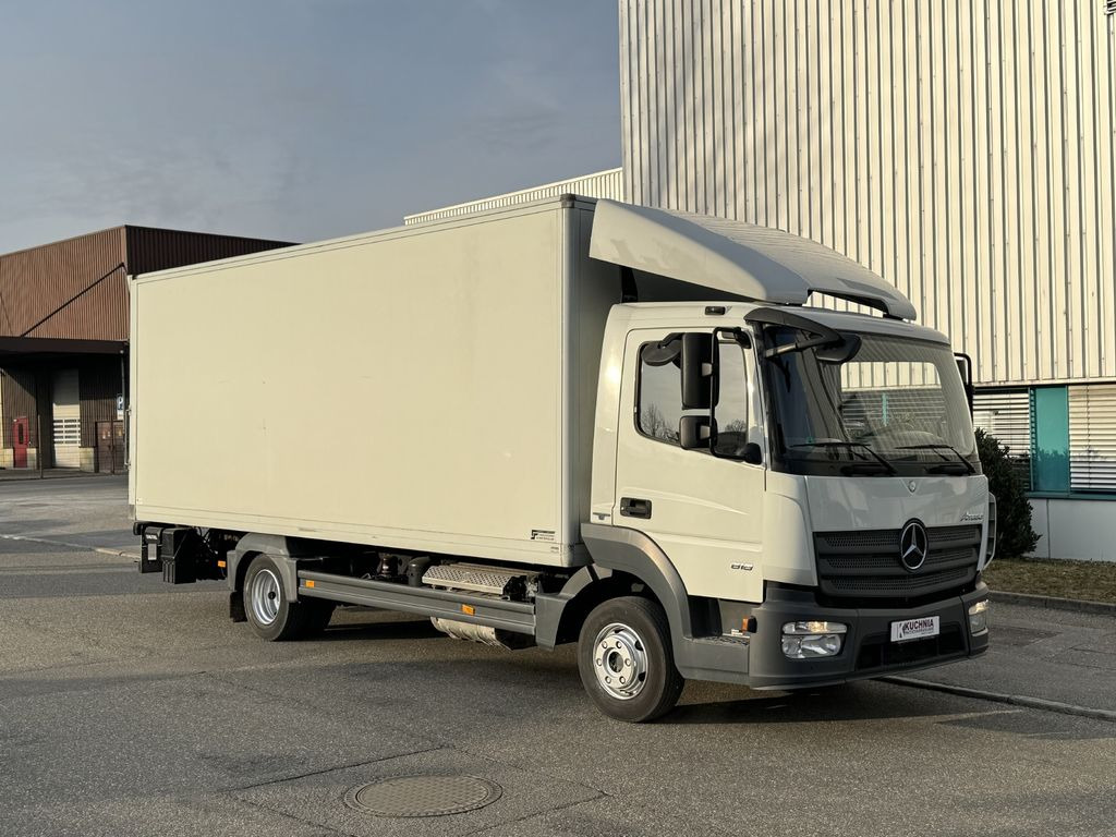 Mercedes-Benz Atego 818L Koffer 6,3m LBW Klima Autom. Luftgef. Mercedes-Benz Atego 818L Koffer 6,3m LBW Klima Autom. Luftgef. - Carrinha de contentor: foto 3 Mercedes-Benz Atego 818L Koffer 6,3m LBW Klima Autom. Luftgef. Mercedes-Benz Atego 818L Koffer 6,3m LBW Klima Autom. Luftgef. - Carrinha de contentor: foto 3