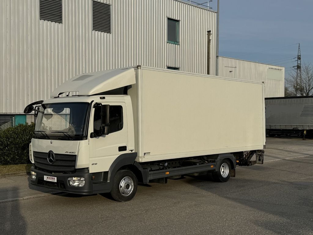 Mercedes-Benz Atego 818L Koffer 6,3m LBW Klima Autom. Luftgef. Mercedes-Benz Atego 818L Koffer 6,3m LBW Klima Autom. Luftgef. - Carrinha de contentor: foto 1 Mercedes-Benz Atego 818L Koffer 6,3m LBW Klima Autom. Luftgef. Mercedes-Benz Atego 818L Koffer 6,3m LBW Klima Autom. Luftgef. - Carrinha de contentor: foto 1
