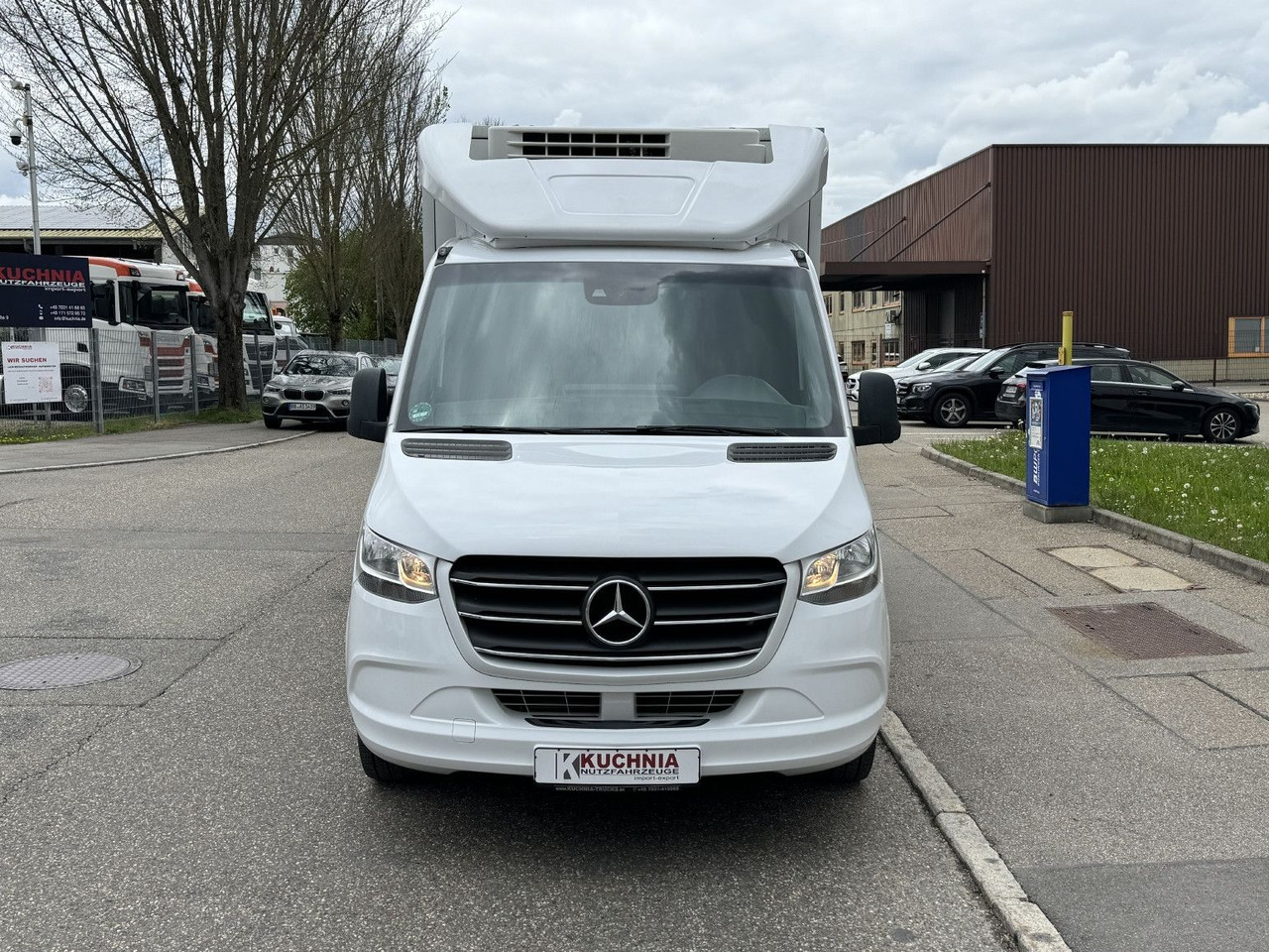 Mercedes-Benz Sprinter 316 Tiefkühl 3,3m TK V-500 MAX Luftgef. - Carrinha frigorífica: foto 2 Mercedes-Benz Sprinter 316 Tiefkühl 3,3m TK V-500 MAX Luftgef. - Carrinha frigorífica: foto 2