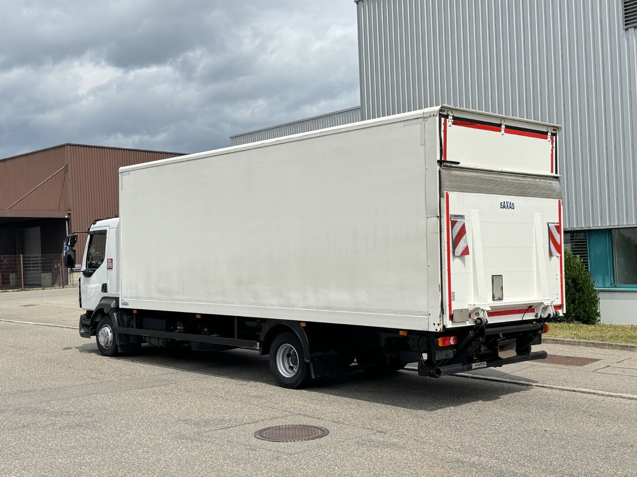 Renault D12-240 Koffer 7,3m AHK L-Haus Klima Luft - Caminhão furgão: foto 5 Renault D12-240 Koffer 7,3m AHK L-Haus Klima Luft - Caminhão furgão: foto 5