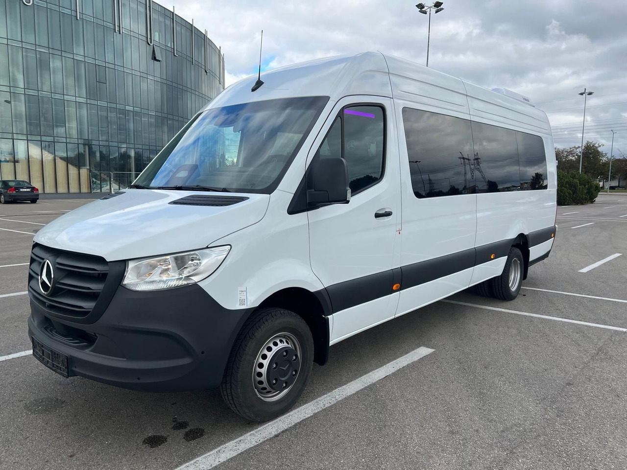 Mercedes-Benz Sprinter 517 Komfort XL, 21 SS - Micro-ônibus, Furgão de passageiros: foto 2 Mercedes-Benz Sprinter 517 Komfort XL, 21 SS - Micro-ônibus, Furgão de passageiros: foto 2