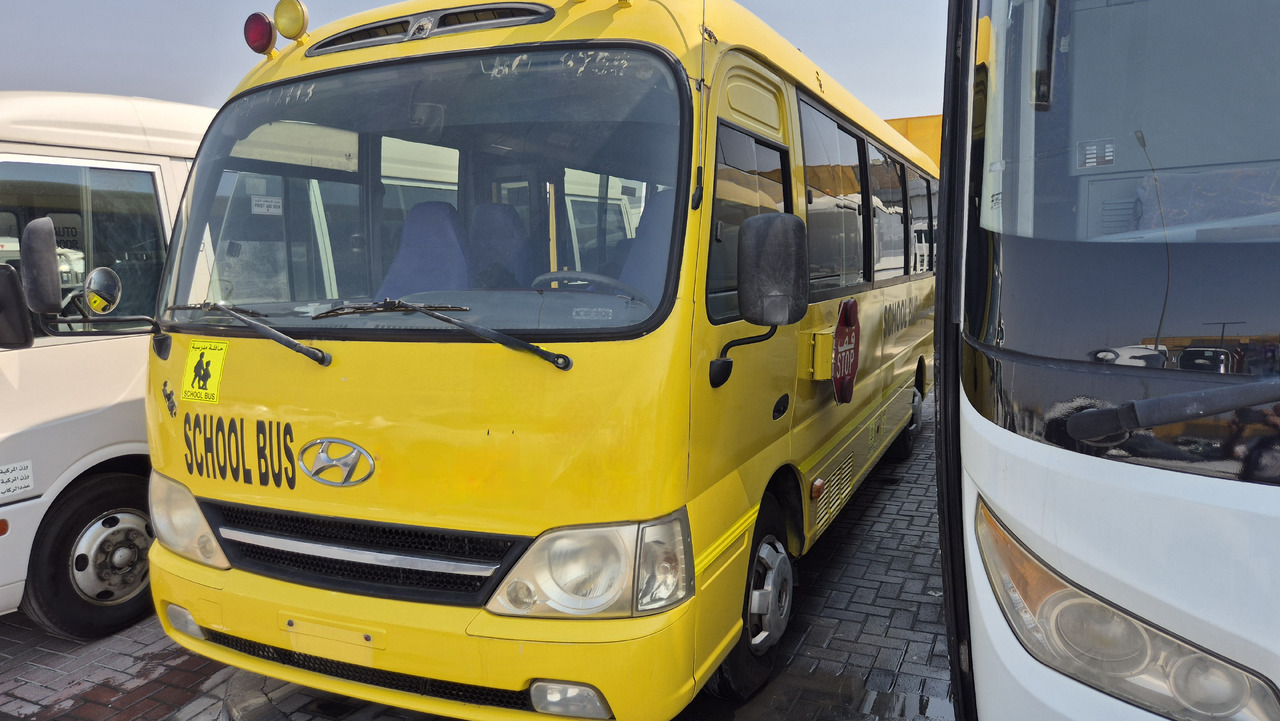 Toyota Coaster // Hyundai County... 30 places ... Climatisé - Micro-ônibus, Furgão de passageiros: foto 2 Toyota Coaster // Hyundai County... 30 places ... Climatisé - Micro-ônibus, Furgão de passageiros: foto 2