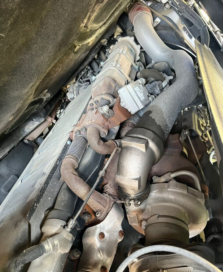 MAN D2676LF78 truck - Motor de Caminhão: foto 4 MAN D2676LF78 truck - Motor de Caminhão: foto 4