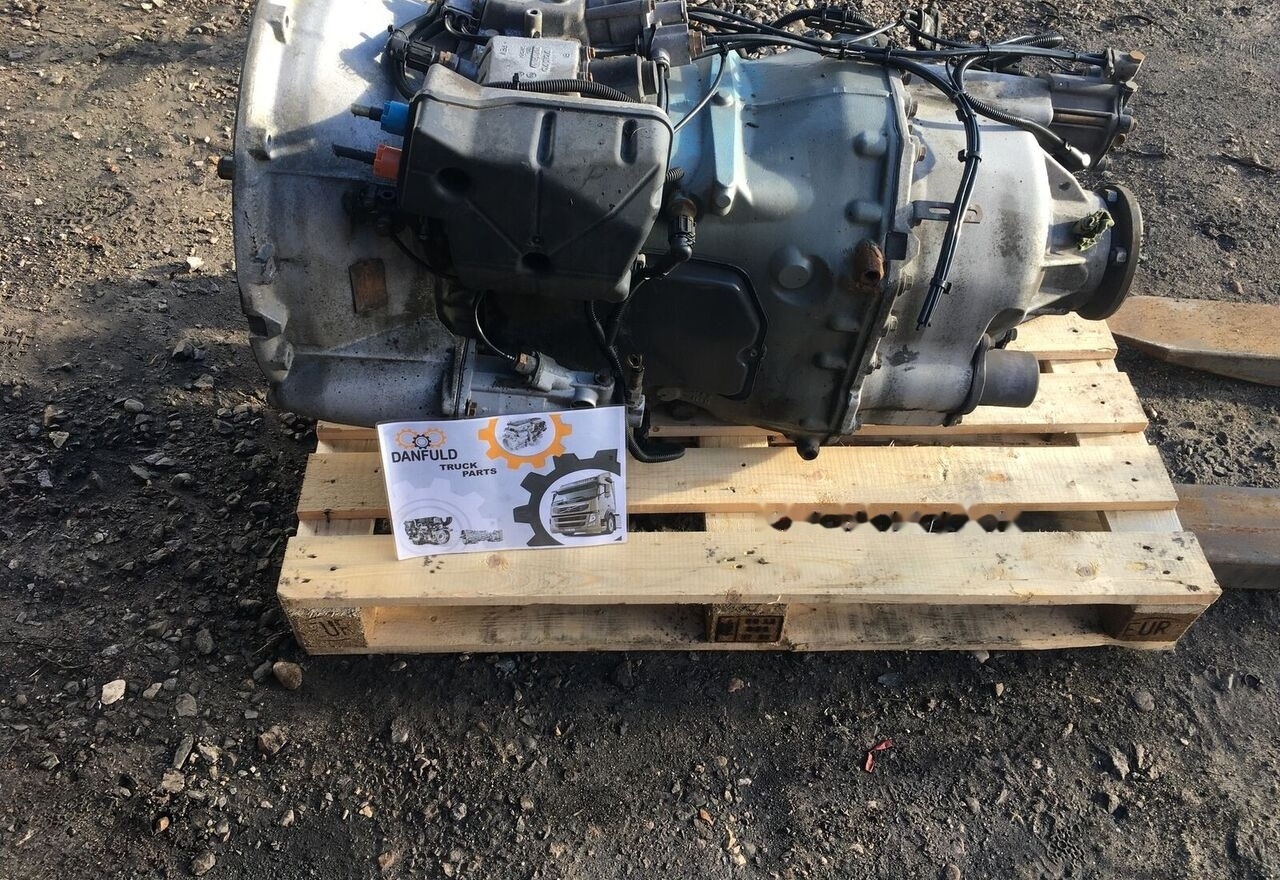 VT2214B Volvo truck - Caixa de câmbio de Caminhão: foto 2 VT2214B Volvo truck - Caixa de câmbio de Caminhão: foto 2