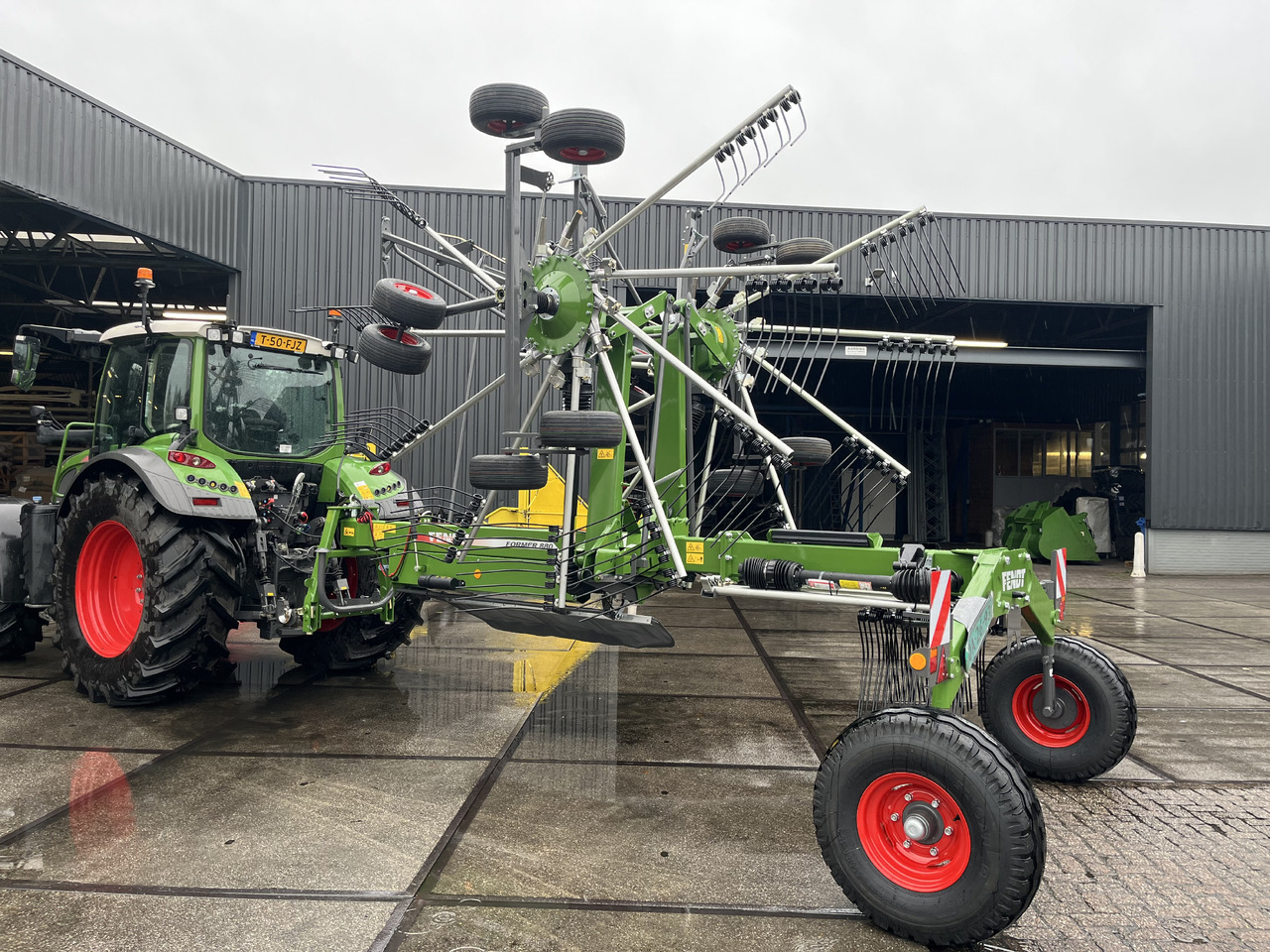 FENDT Former 880 - Grade: foto 1 FENDT Former 880 - Grade: foto 1
