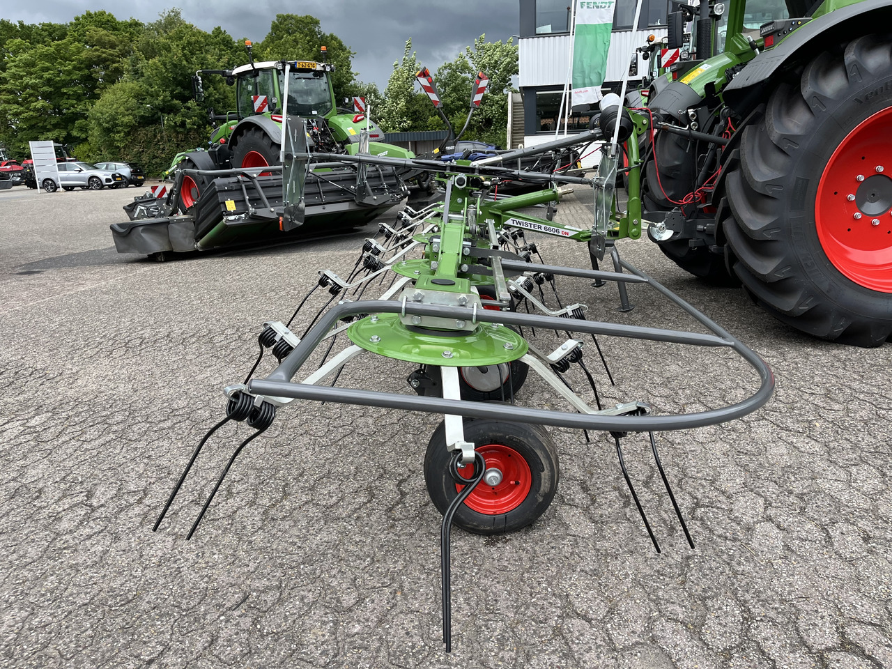 Fendt Twister 6606DN - Ancinho enleirador: foto 3 Fendt Twister 6606DN - Ancinho enleirador: foto 3