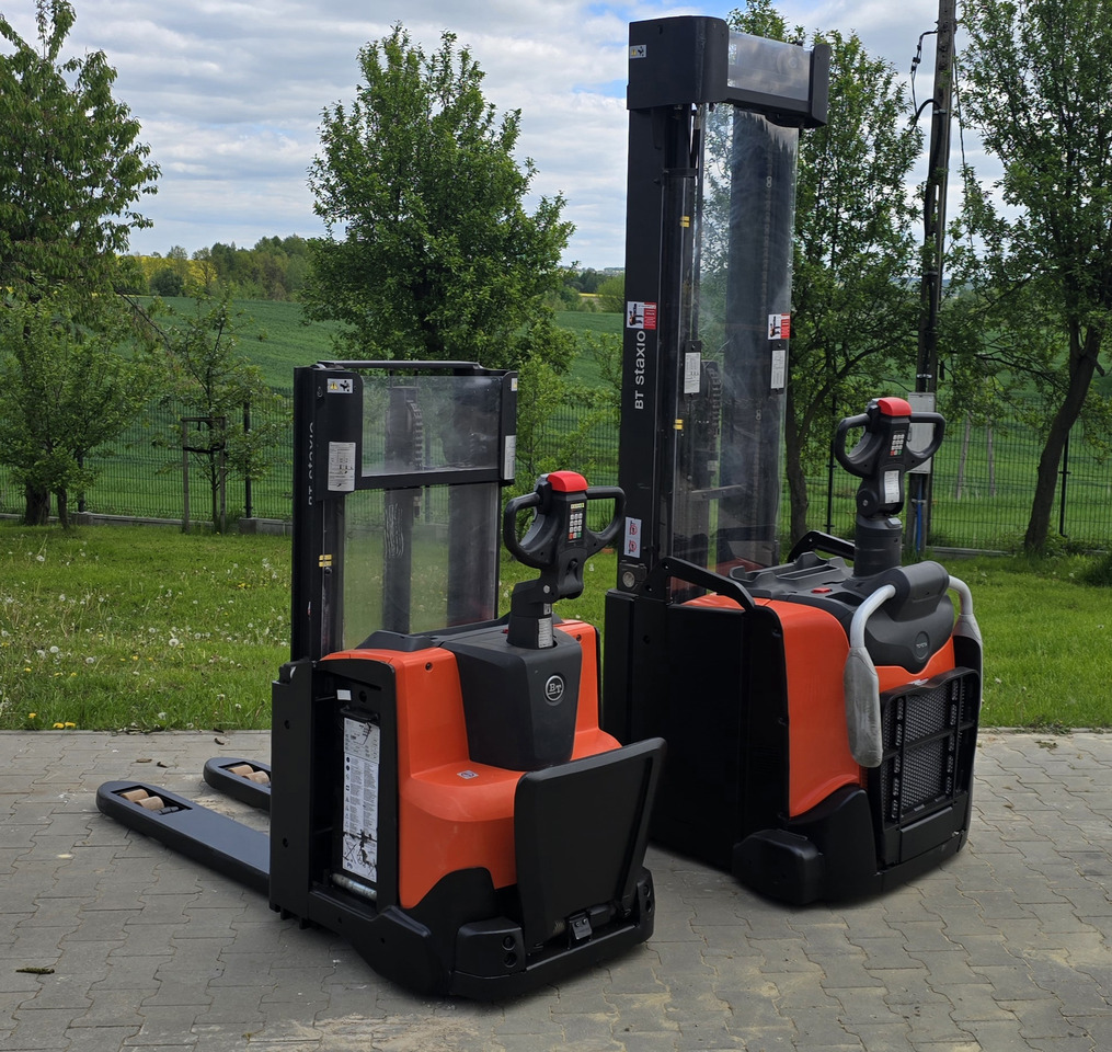 Toyota SPE 160L 6000mm initial lift wstępne podnoszenie triplex - Stacker: foto 5 Toyota SPE 160L 6000mm initial lift wstępne podnoszenie triplex - Stacker: foto 5