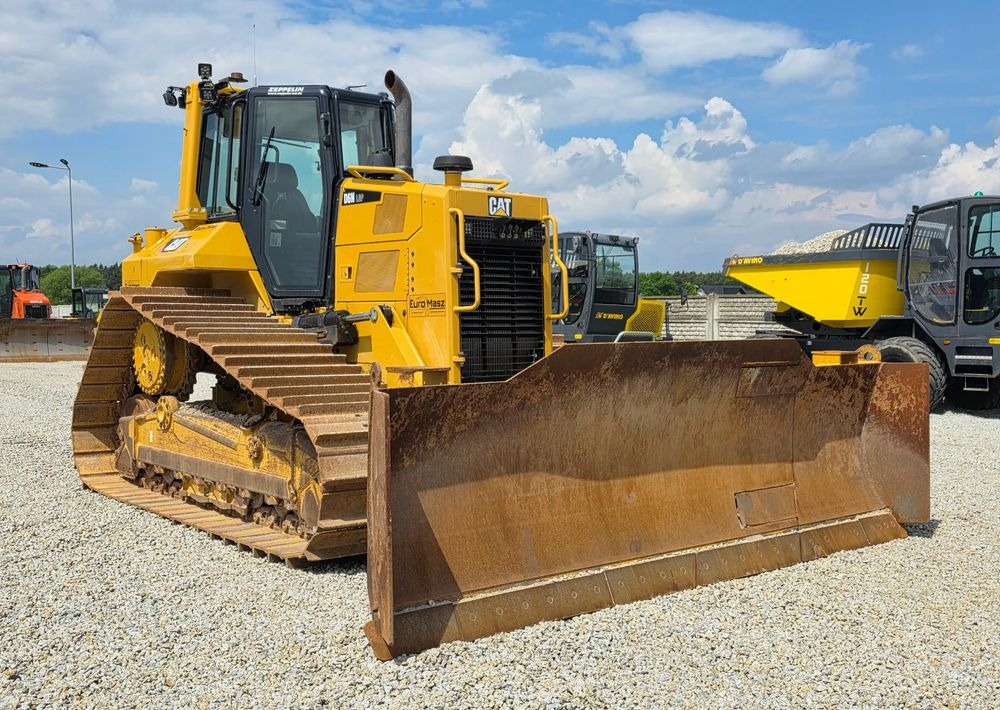 Caterpillar Caterpillar D6N LGP, 2017 ROK, PODWOZIE 80% DOBRE - Buldôzer: foto 2 Caterpillar Caterpillar D6N LGP, 2017 ROK, PODWOZIE 80% DOBRE - Buldôzer: foto 2