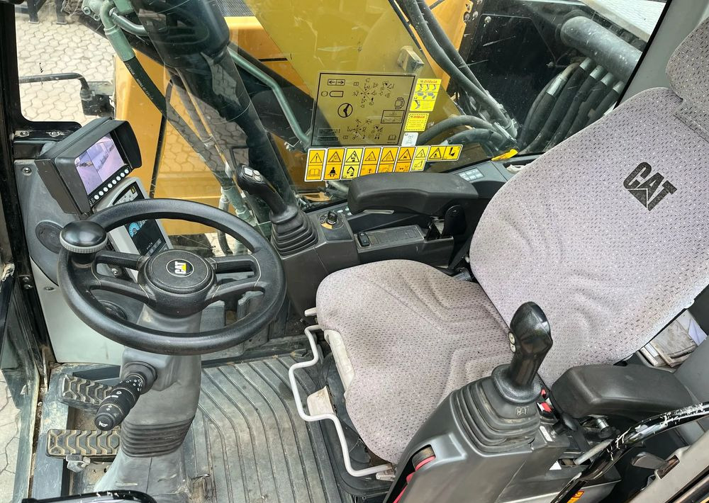 Caterpillar M317F, 2019 ROK, 5100 MTH, OIL QUICK - Escavadeira de rodas: foto 5 Caterpillar M317F, 2019 ROK, 5100 MTH, OIL QUICK - Escavadeira de rodas: foto 5