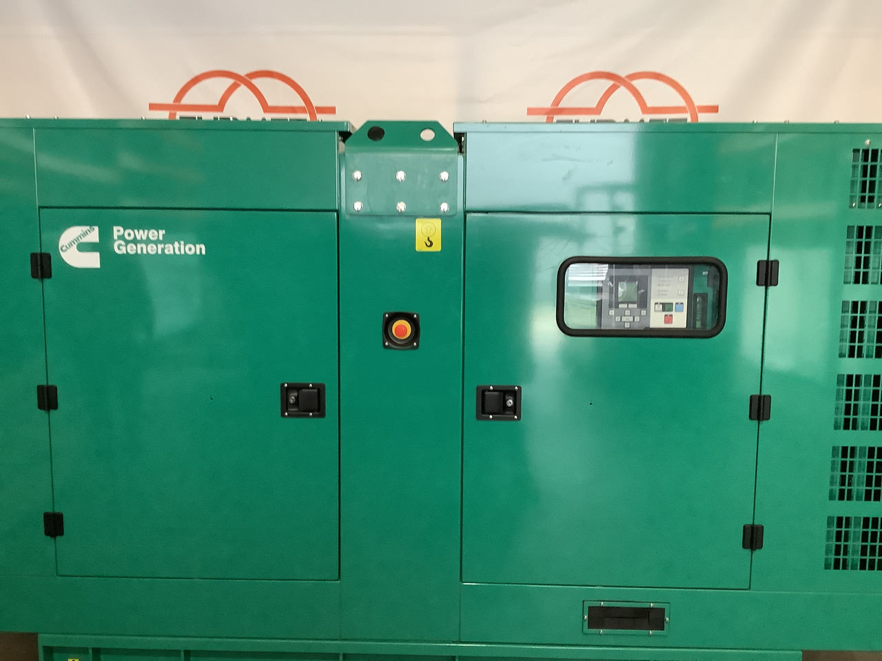 Cummins C170D. 170KVA Generator. Brand new. - Gerador elétrico: foto 1 Cummins C170D. 170KVA Generator. Brand new. - Gerador elétrico: foto 1