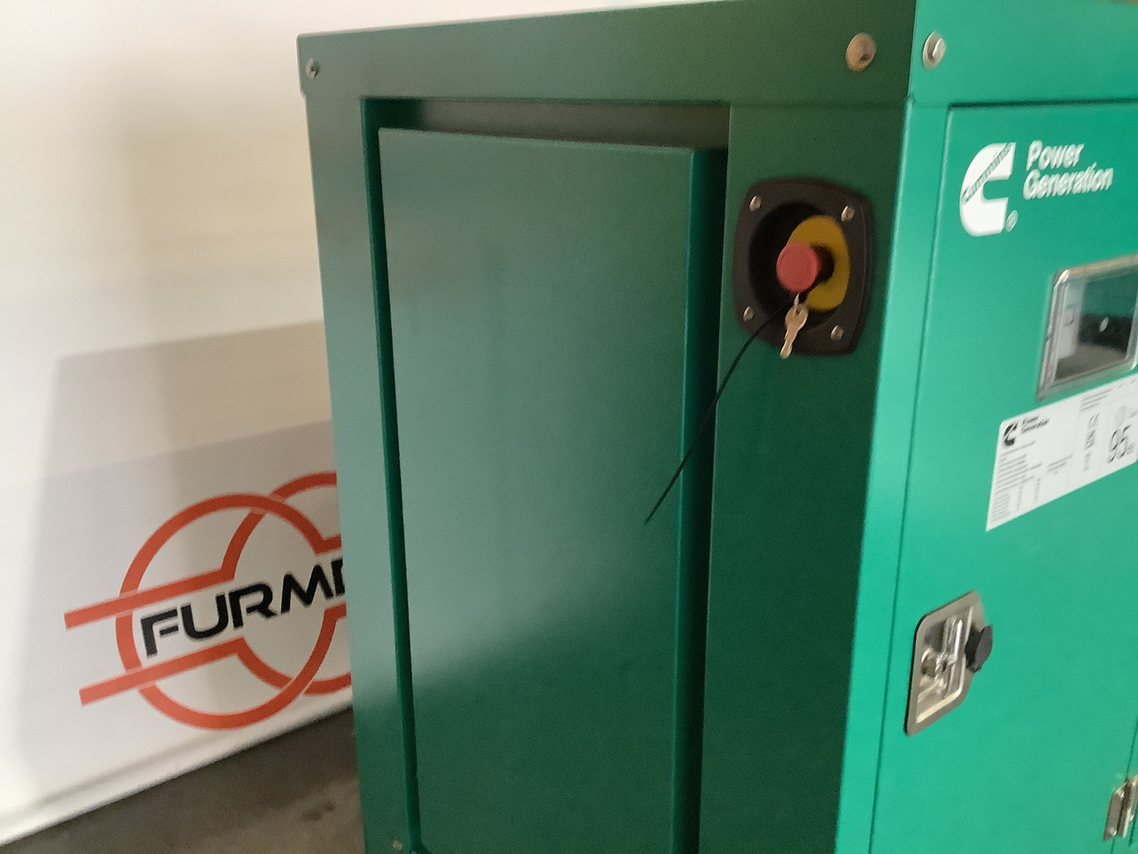 Cummins C55D5EQ. 55KVA Generator. Brand new. - Gerador elétrico: foto 3 Cummins C55D5EQ. 55KVA Generator. Brand new. - Gerador elétrico: foto 3