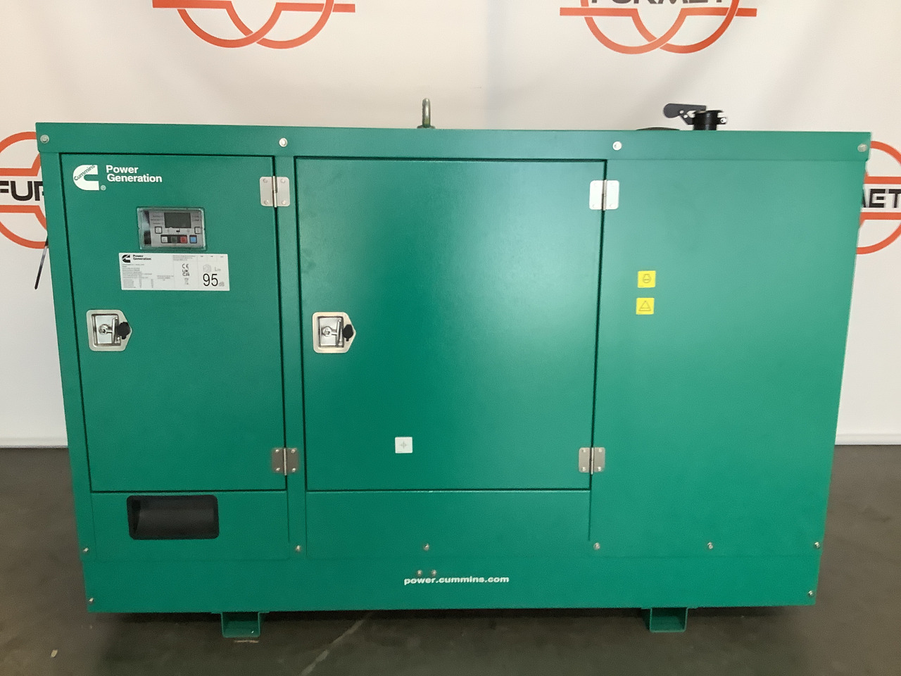 Cummins C55D5EQ. 55KVA Generator. Brand new. - Gerador elétrico: foto 1 Cummins C55D5EQ. 55KVA Generator. Brand new. - Gerador elétrico: foto 1
