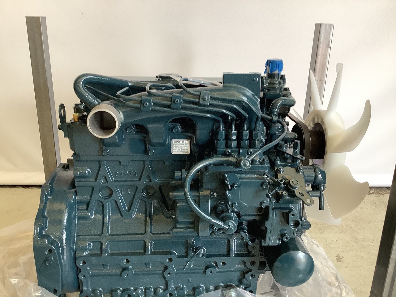 Kubota V2203 (1) - Motor: foto 3 Kubota V2203 (1) - Motor: foto 3