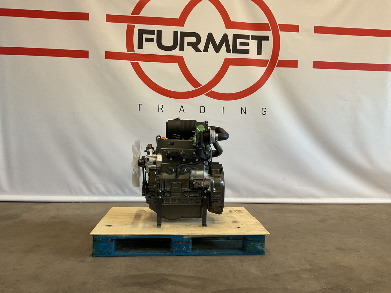 Yanmar 4TNV84T - Motor: foto 1 Yanmar 4TNV84T - Motor: foto 1