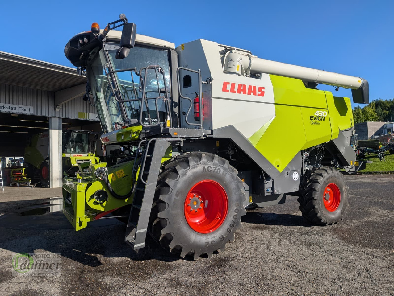 CLAAS Evion 430 Bussines - Ceifeira debulhadora: foto 1 CLAAS Evion 430 Bussines - Ceifeira debulhadora: foto 1