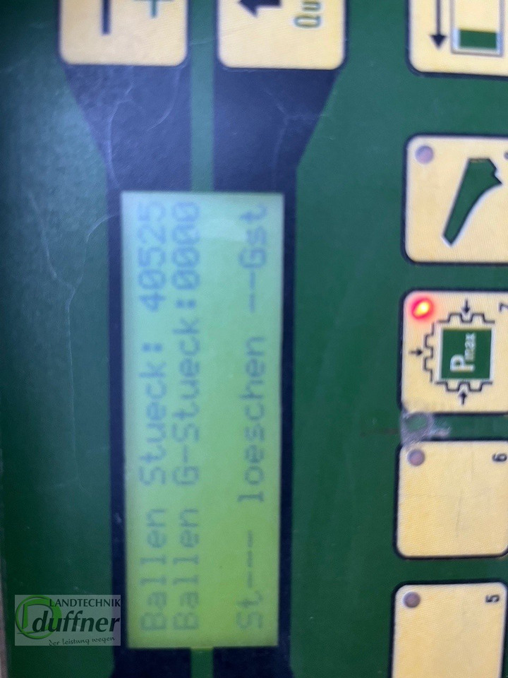 Enfardadeira de fardos quadrados Krone Big Pack 127: foto 11