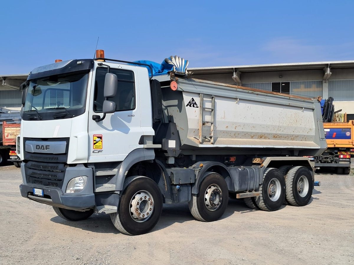 DAF CF530 - Caminhão basculante: foto 3 DAF CF530 - Caminhão basculante: foto 3