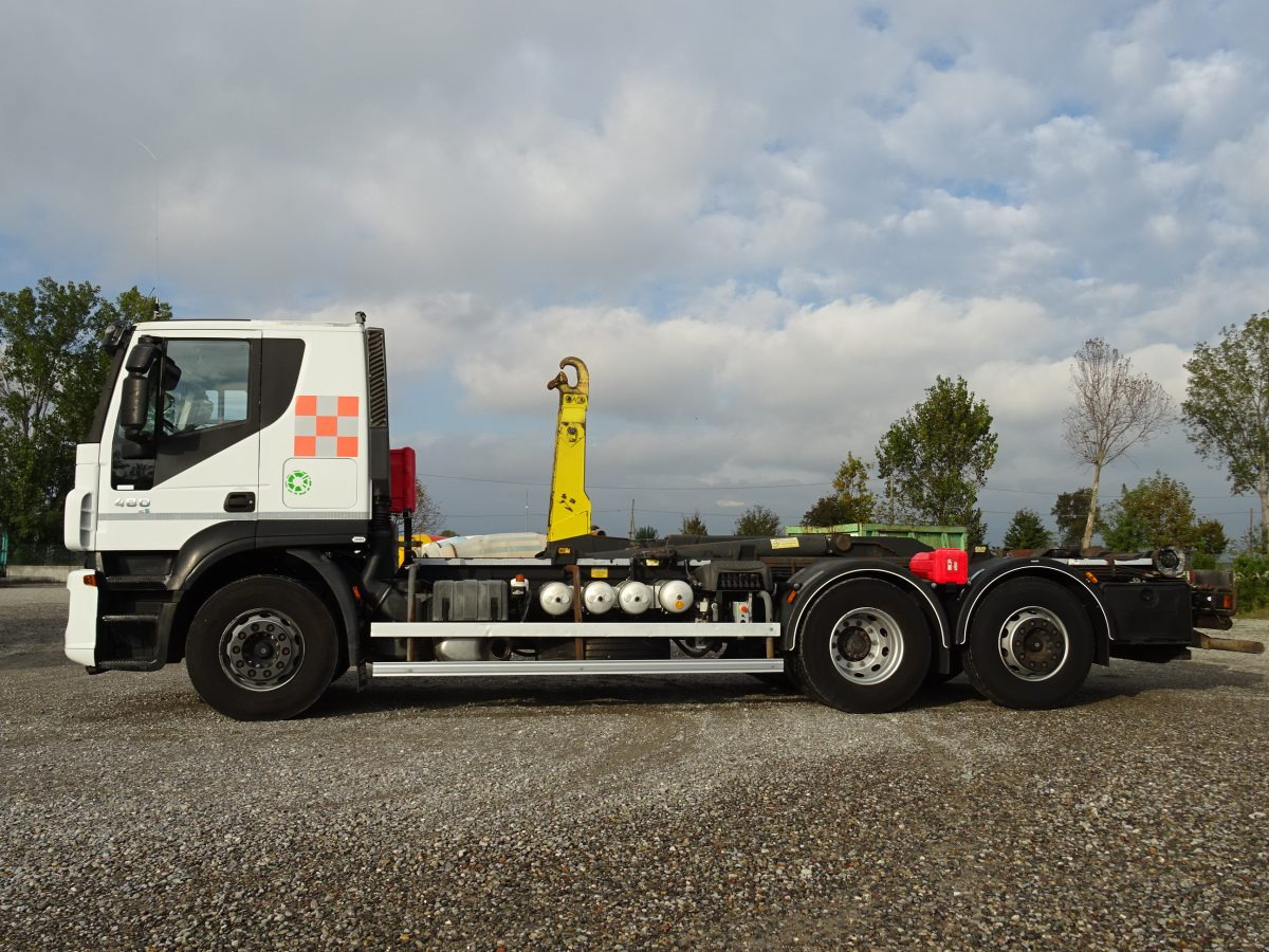 IVECO STRALIS 480 - Caminhão polibenne: foto 2 IVECO STRALIS 480 - Caminhão polibenne: foto 2