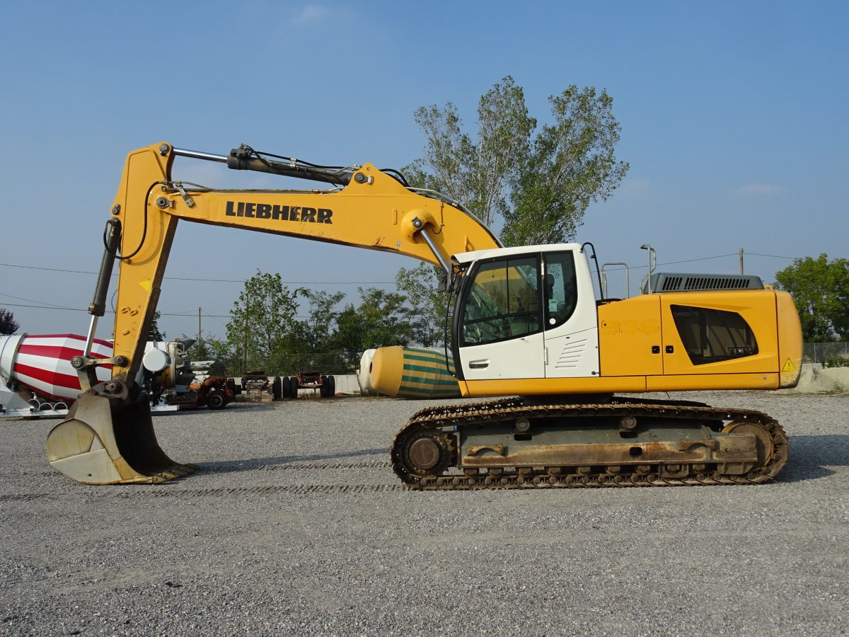 LIEBHERR R936 NLC - Escavadora de rastos: foto 2 LIEBHERR R936 NLC - Escavadora de rastos: foto 2