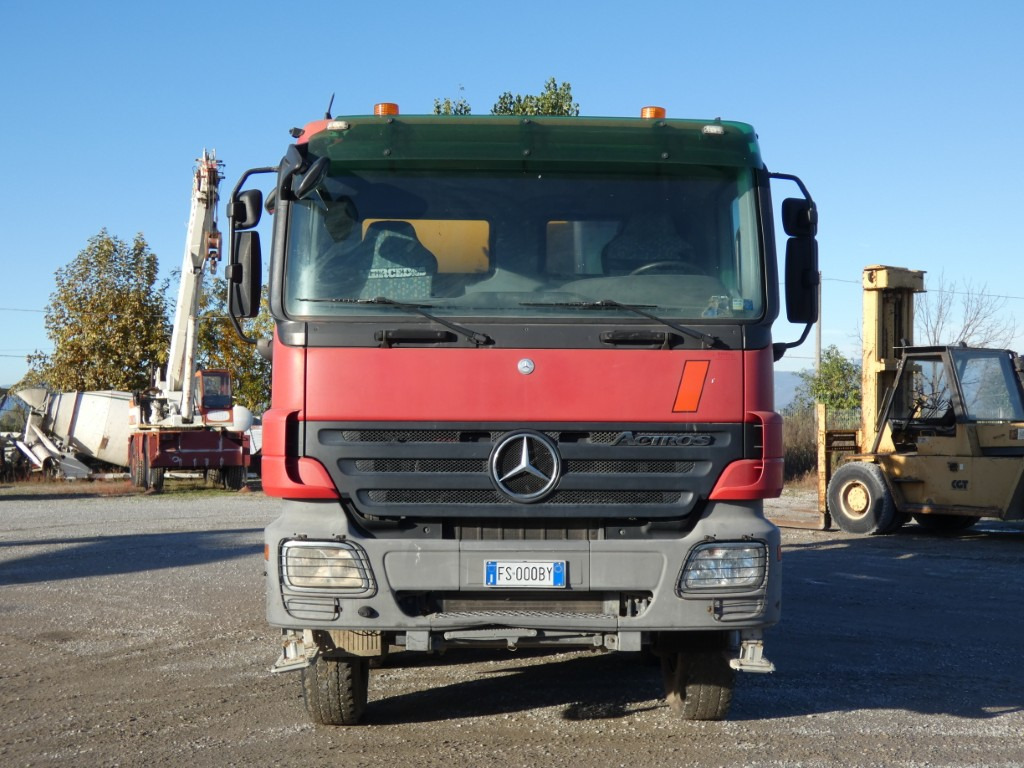 MERCEDES ACTROS 4141B CIFA RY1300 - Caminhão betoneira: foto 5 MERCEDES ACTROS 4141B CIFA RY1300 - Caminhão betoneira: foto 5