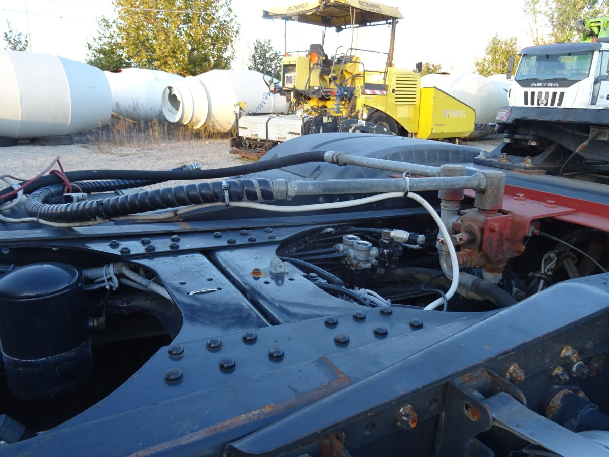 Tractor MAN TGA 33.480: foto 8
