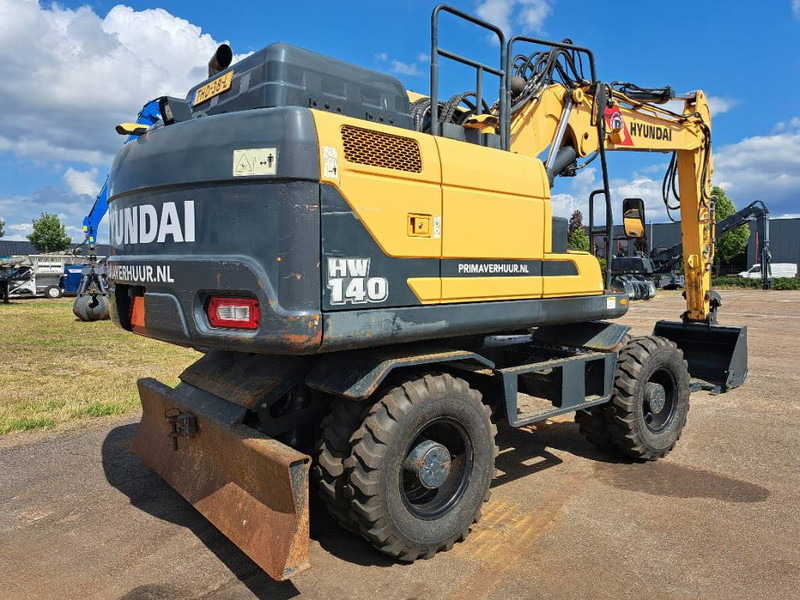 Hyundai HW 140 - Escavadeira de rodas: foto 3 Hyundai HW 140 - Escavadeira de rodas: foto 3