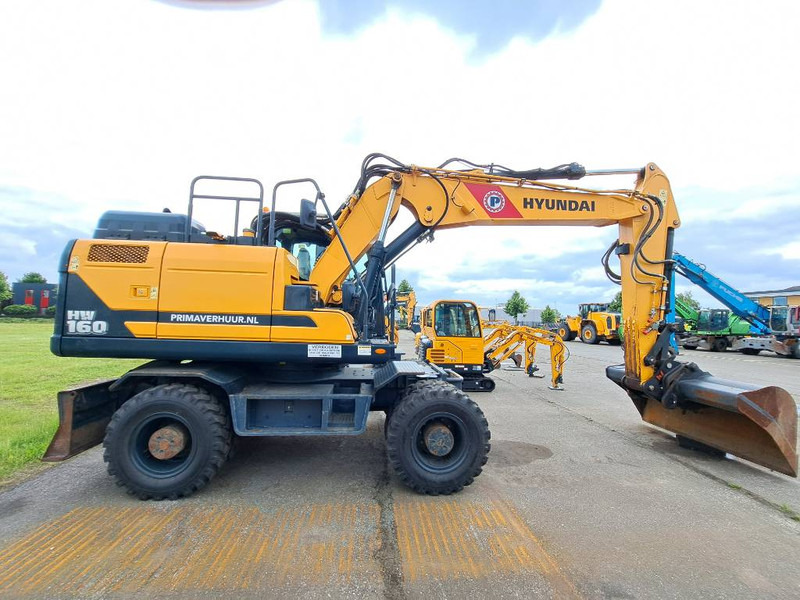 Hyundai HW 160 - Escavadeira de rodas: foto 5 Hyundai HW 160 - Escavadeira de rodas: foto 5