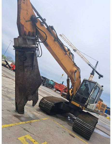 Liebherr R924B HDSL - Escavadora de rastos: foto 2 Liebherr R924B HDSL - Escavadora de rastos: foto 2