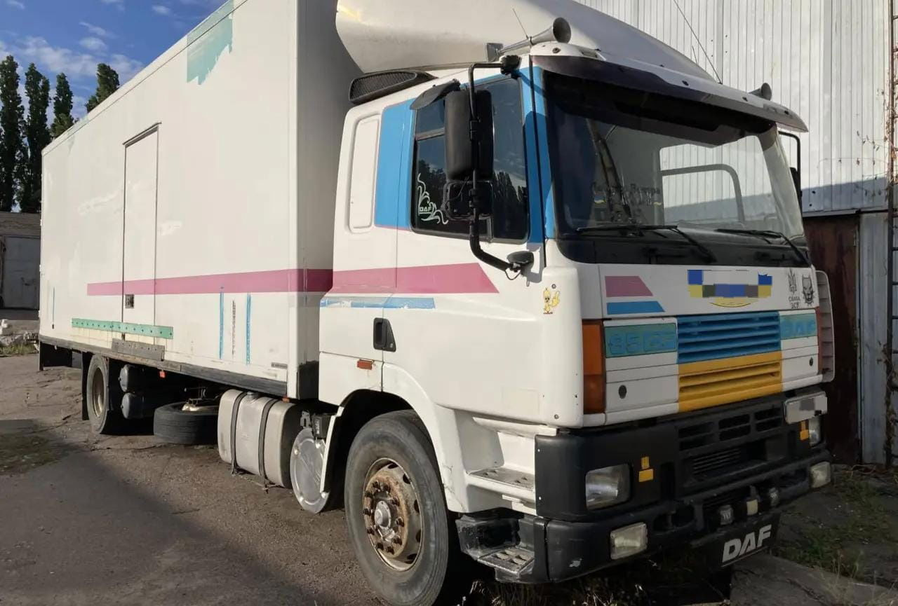 DAF CF 85 Container body - Caminhão transportador de contêineres/ Caixa móvel: foto 3 DAF CF 85 Container body - Caminhão transportador de contêineres/ Caixa móvel: foto 3