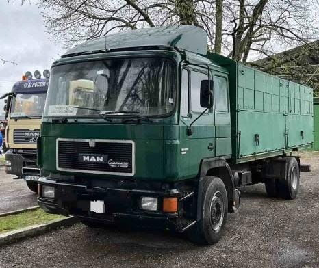 MAN 19.422 Tipper - Caminhão basculante: foto 1 MAN 19.422 Tipper - Caminhão basculante: foto 1