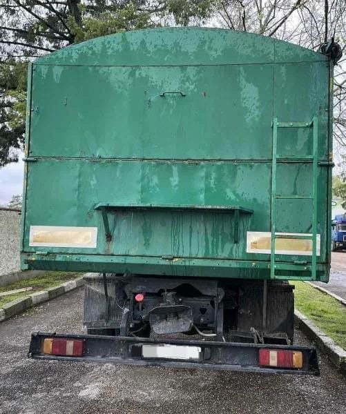 MAN 19.422 Tipper - Caminhão basculante: foto 3 MAN 19.422 Tipper - Caminhão basculante: foto 3