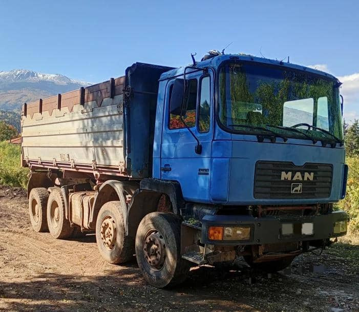 MAN 41.402 - Caminhão basculante: foto 1 MAN 41.402 - Caminhão basculante: foto 1