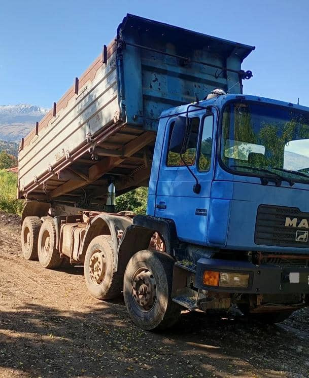 MAN 41.402 - Caminhão basculante: foto 2 MAN 41.402 - Caminhão basculante: foto 2