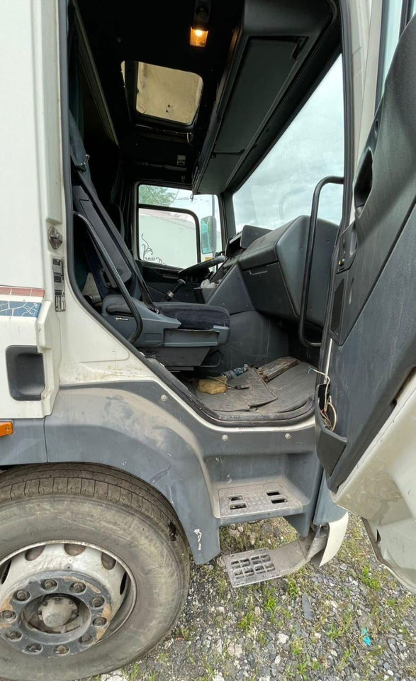 DAF CF 85 - Tractor: foto 5 DAF CF 85 - Tractor: foto 5