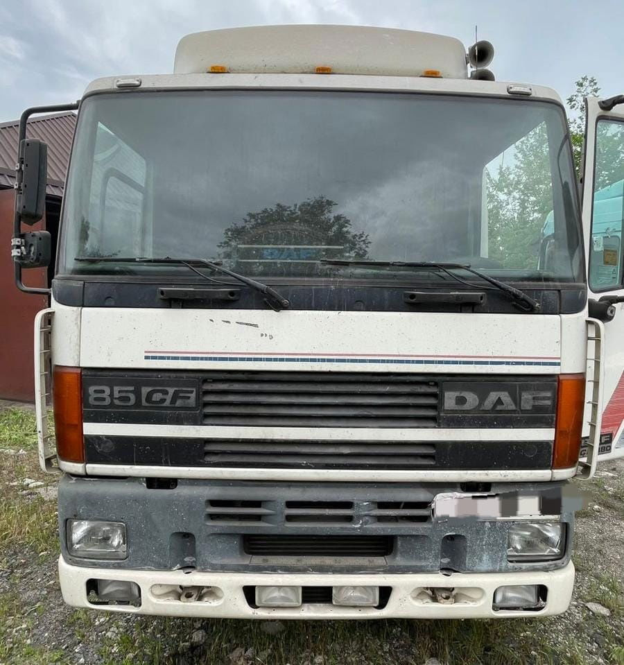 DAF CF 85 - Tractor: foto 1 DAF CF 85 - Tractor: foto 1