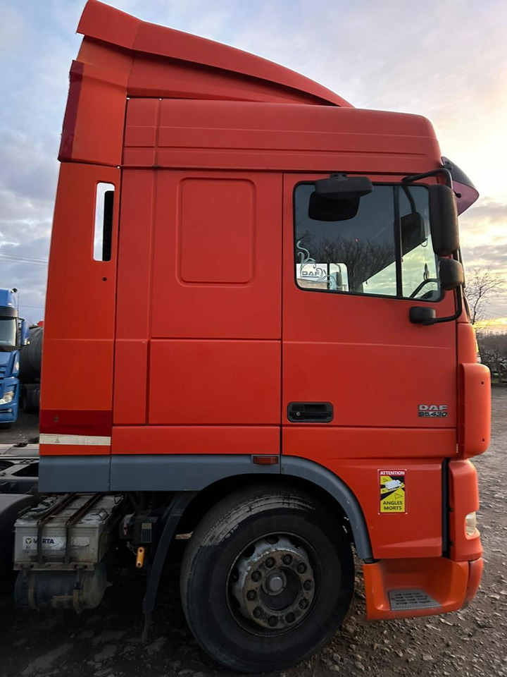 DAF XF 95.430 Tractor head - Tractor: foto 2 DAF XF 95.430 Tractor head - Tractor: foto 2